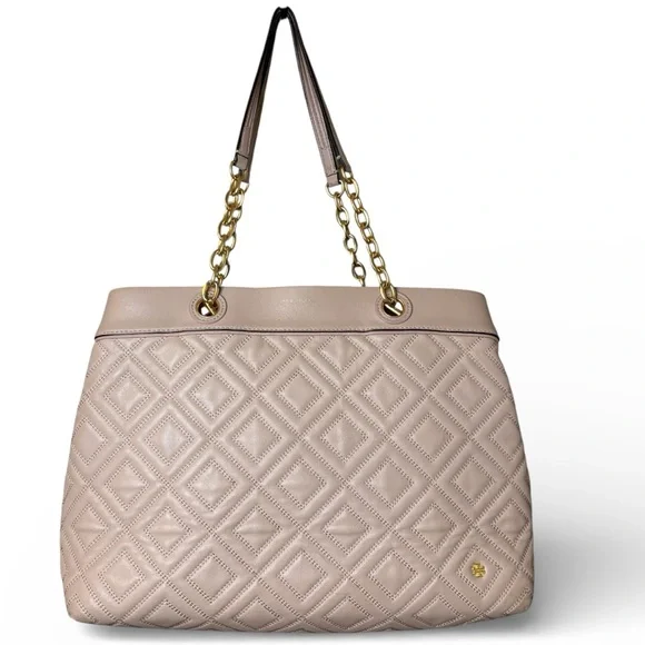 Tory Burch Fleming Soft Quilted Leather Tote – Chain Strap – Blush w/ Dust bag - Picture 3 of 10